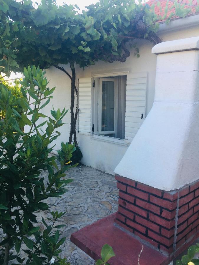 Holiday Home Casa Bianca Sukošan Esterno foto