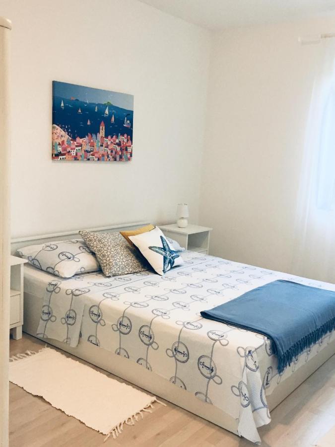 Holiday Home Casa Bianca Sukošan Esterno foto